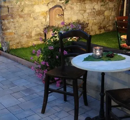 Schuetzenhof Garden Hotel