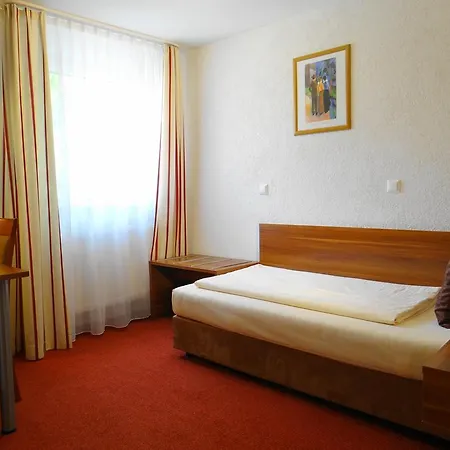 Hotel Schuetzenhof Mit Klimaanlage 3* Bürstadt