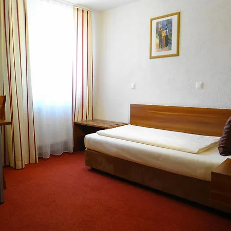 Hotel Schuetzenhof Mit Klimaanlage Hotel